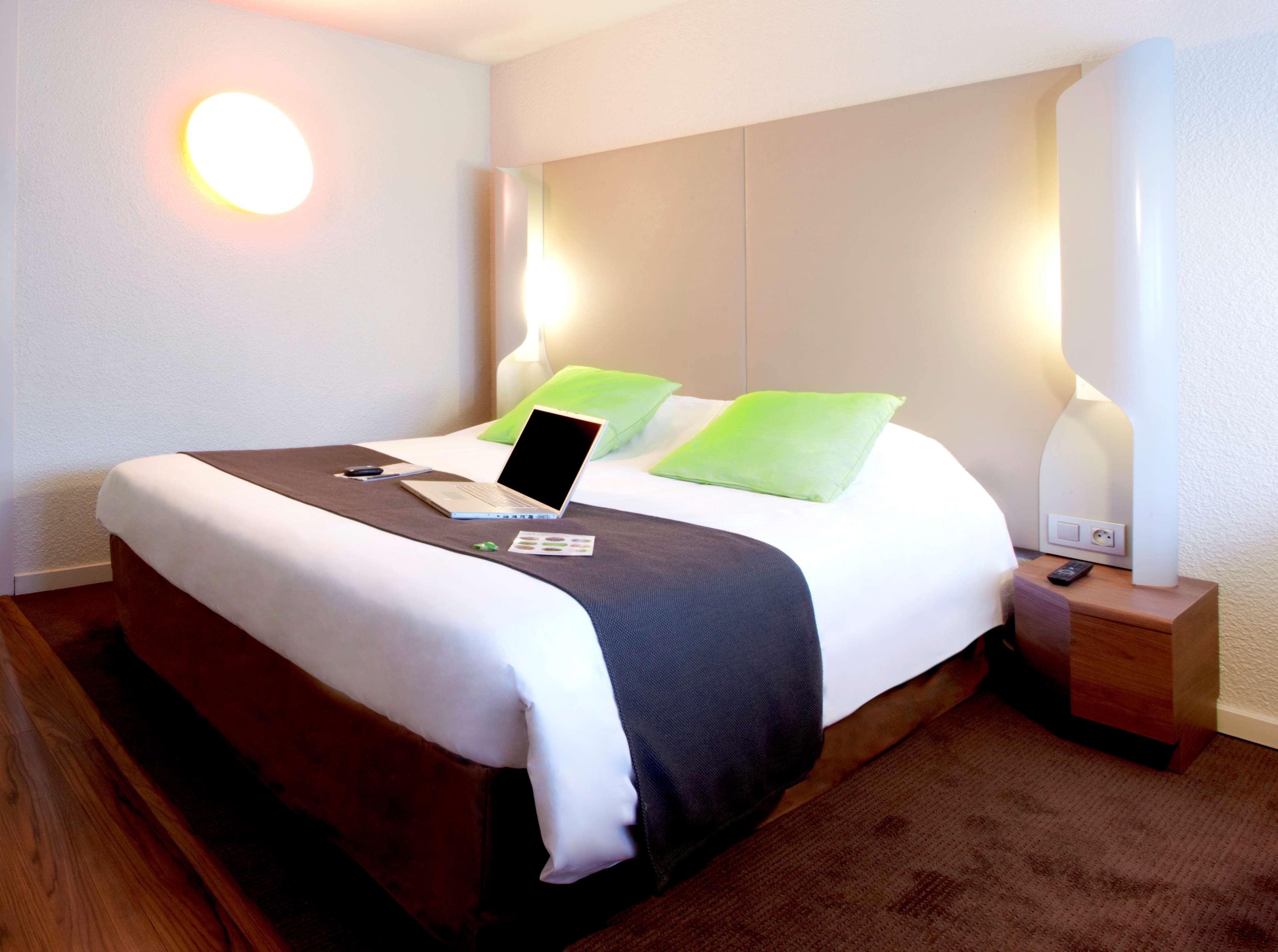 Campanile Les Ulis - Courtaboeuf Hotell Eksteriør bilde