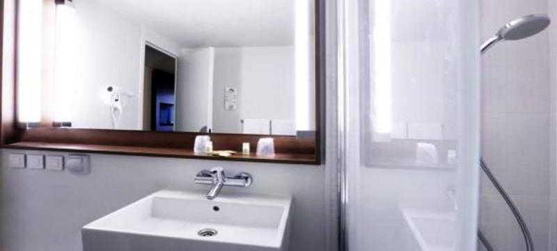 Campanile Les Ulis - Courtaboeuf Hotell Eksteriør bilde