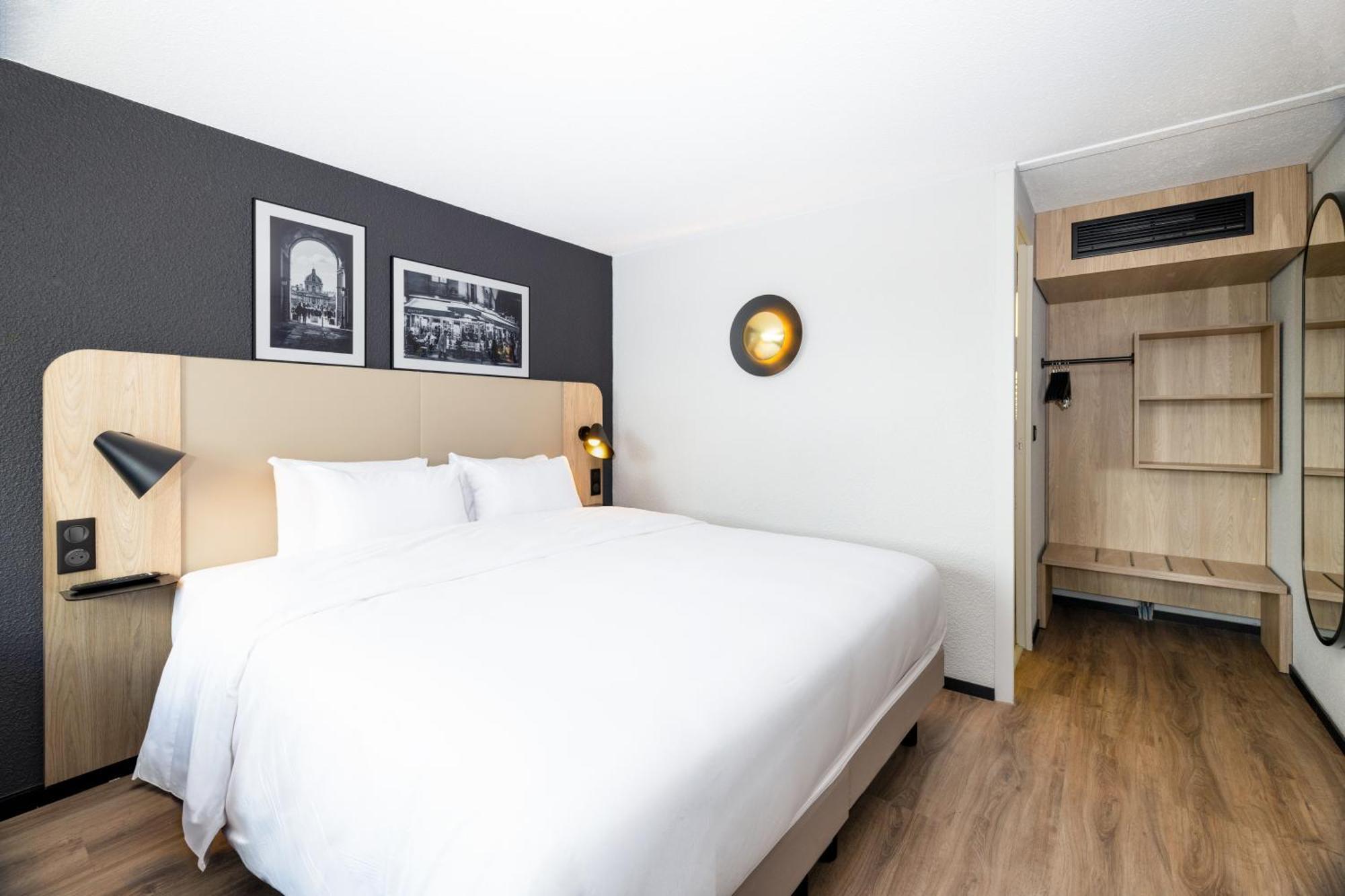 Campanile Les Ulis - Courtaboeuf Hotell Eksteriør bilde